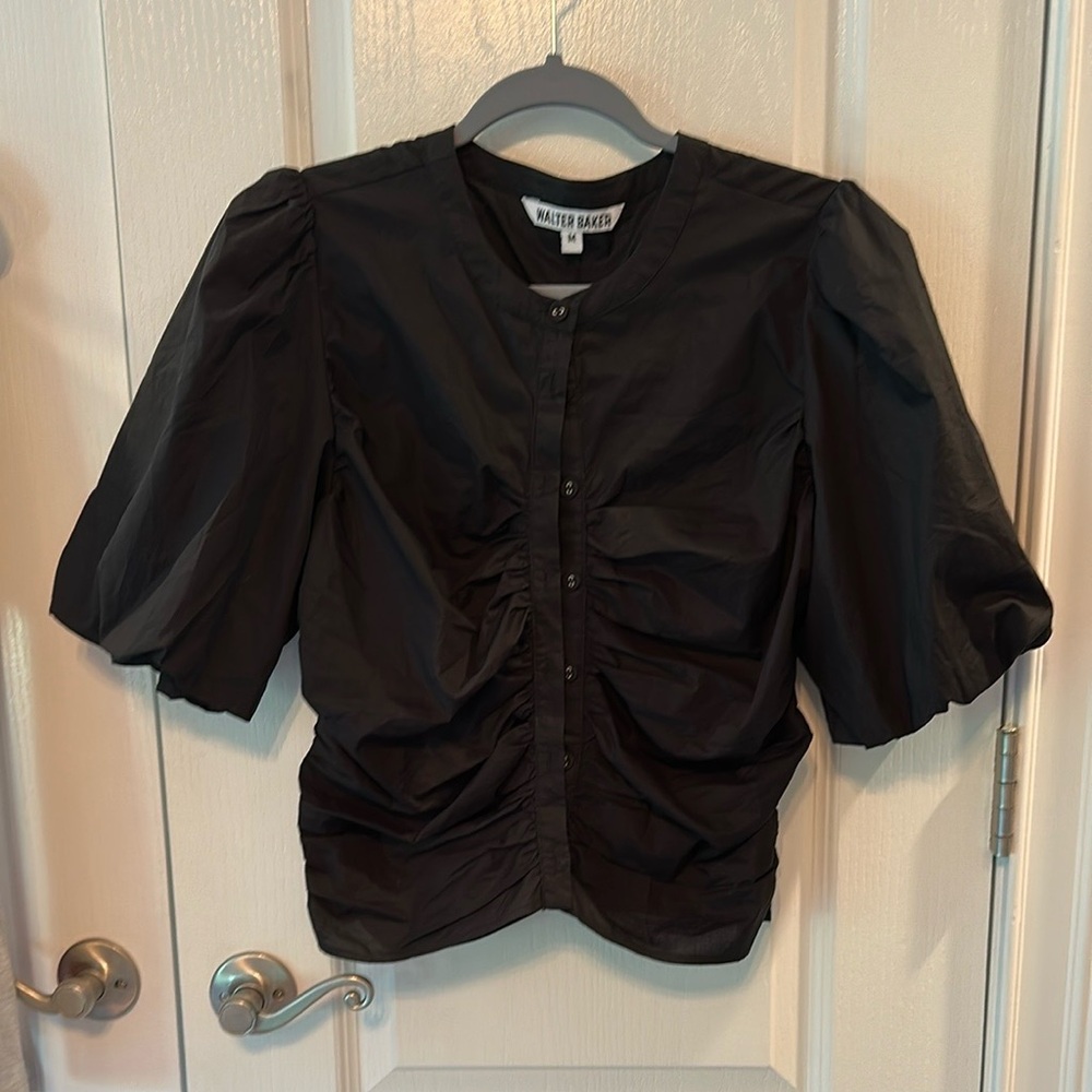 Walter Baker Black 1/2 Puff Sleeve Ruched Blouse
